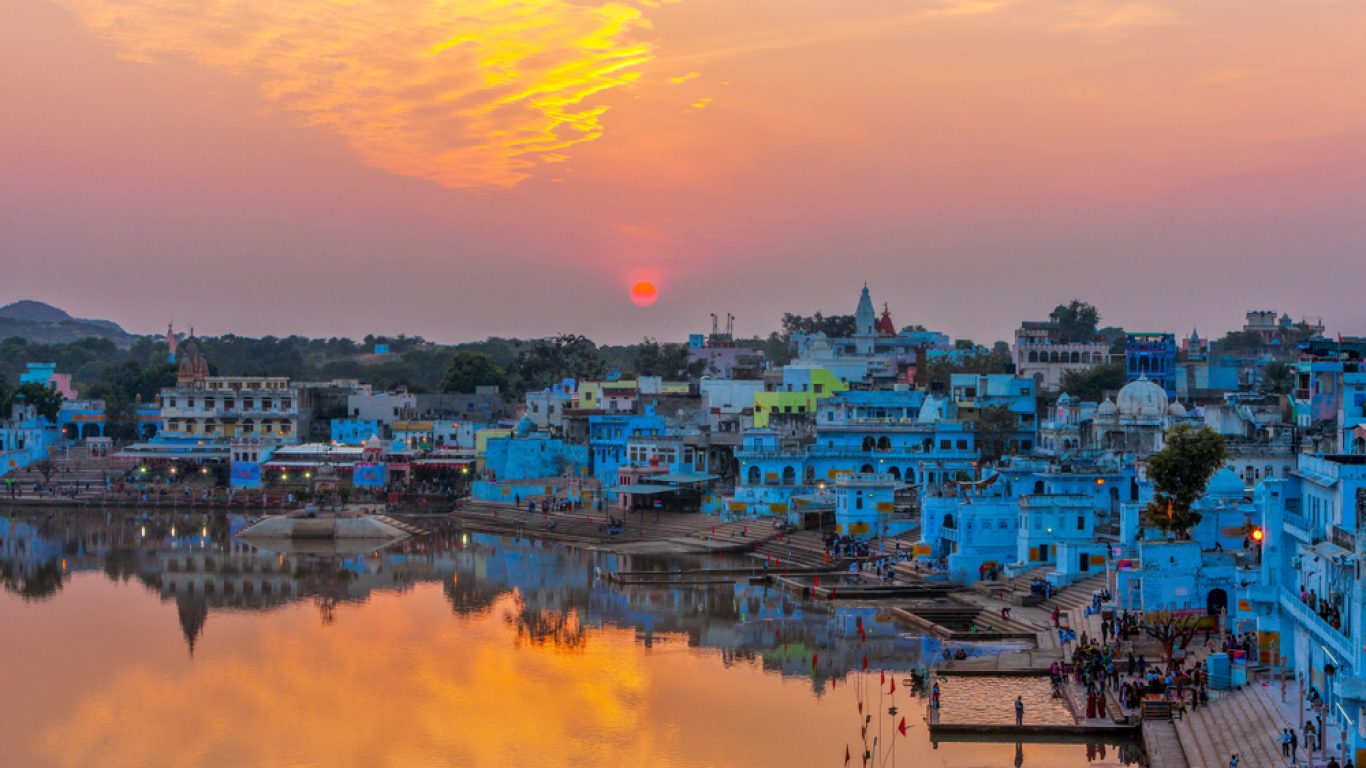 “Colors & Camels: My Journey Through Pushkar”